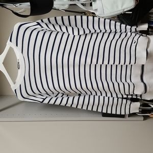 BNWOT- Vineyard Vines Sweater